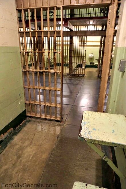 alcatraz night tour, inside cell