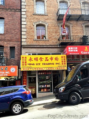Ming Lee shop in SF Chinatown Ming Lee shop in SF Chinatown