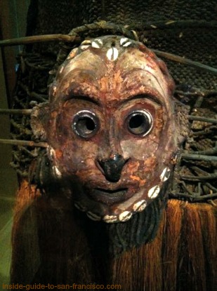 New Guinea mask, de Young Museum, San Francisco