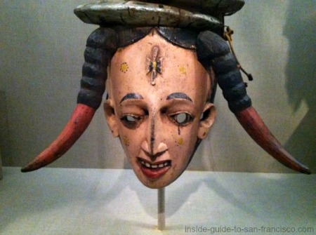 Mask from Nigeria, de Young Museum