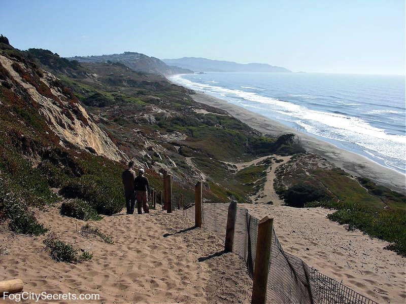 Cliff pathway at Fort Funston Beach Cliff pathway at Fort Funston Beach