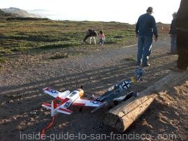 Remote controlled airplane at Fort Funston Remote controlled airplane at Fort Funston
