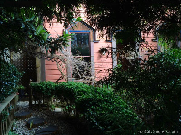 Hidden house Filbert Steps SF