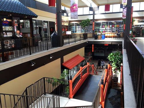 Japantown Mall San Francisco stairs