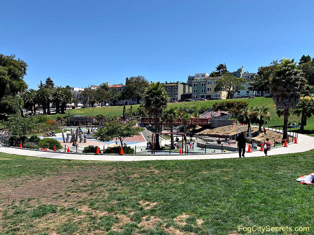 Dolores Park playground SF