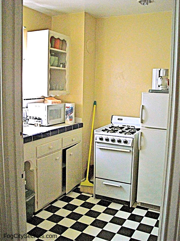 Ocean Park Motel kitchenette Ocean Park Motel kitchenette