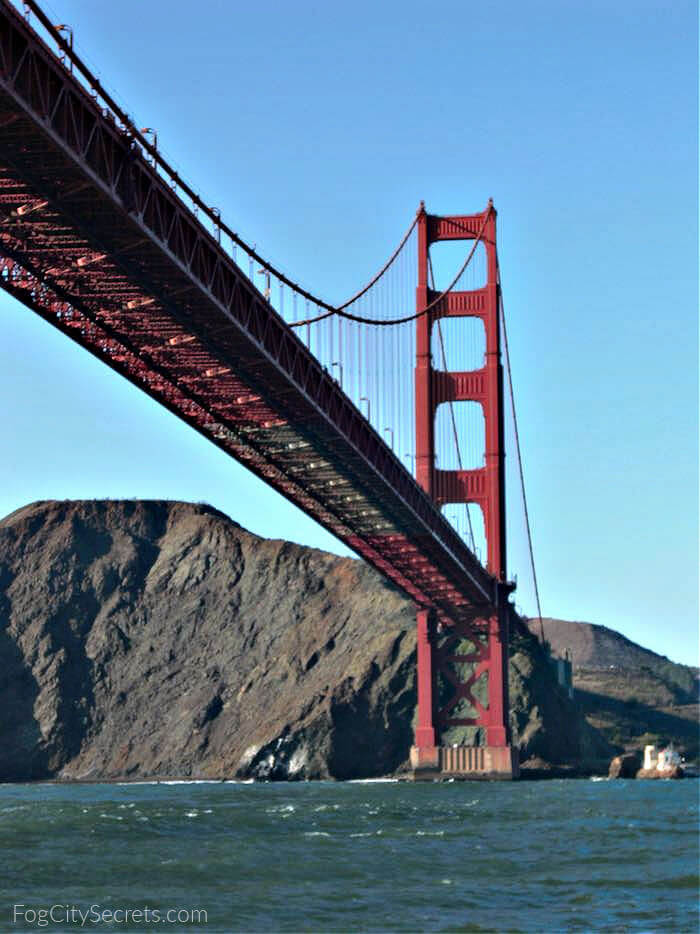 Sailing under the Golden Gate