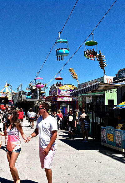 Santa Cruz Boardwalk rides and couple