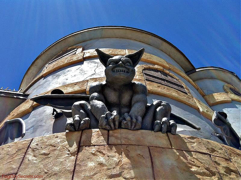Gargoyle on spooky Santa Cruz ride