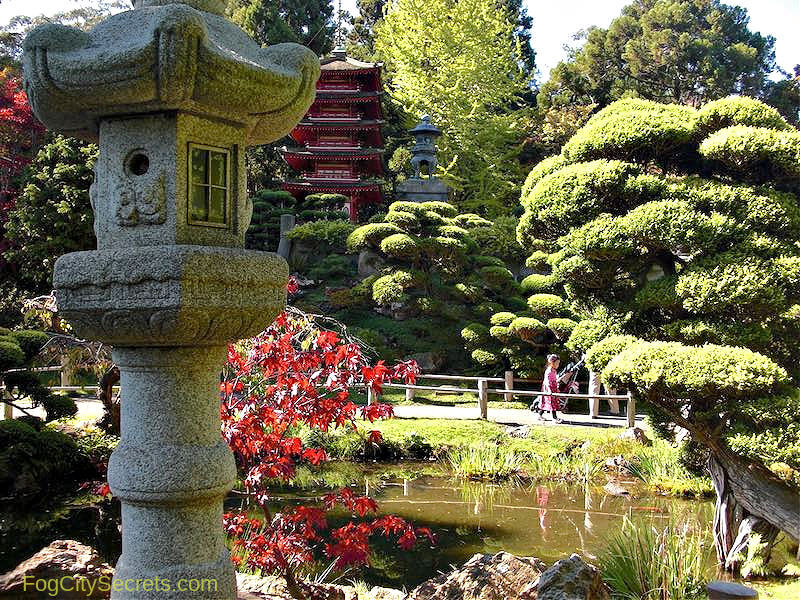 Japanese Tea Garden stone lantern and pagoda