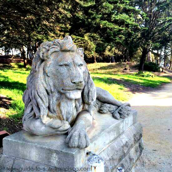 Sutro Heights Park lion statue at entrance Sutro Heights Park lion statue at entrance