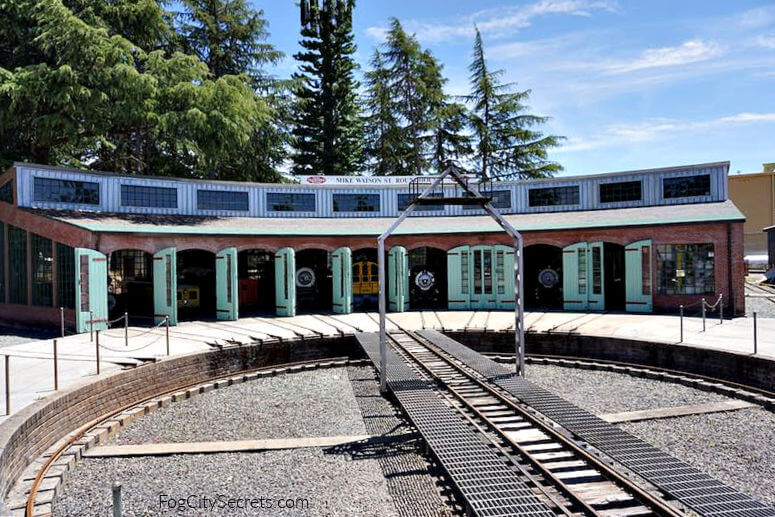 Train roundhouse at Sonoma Train Town