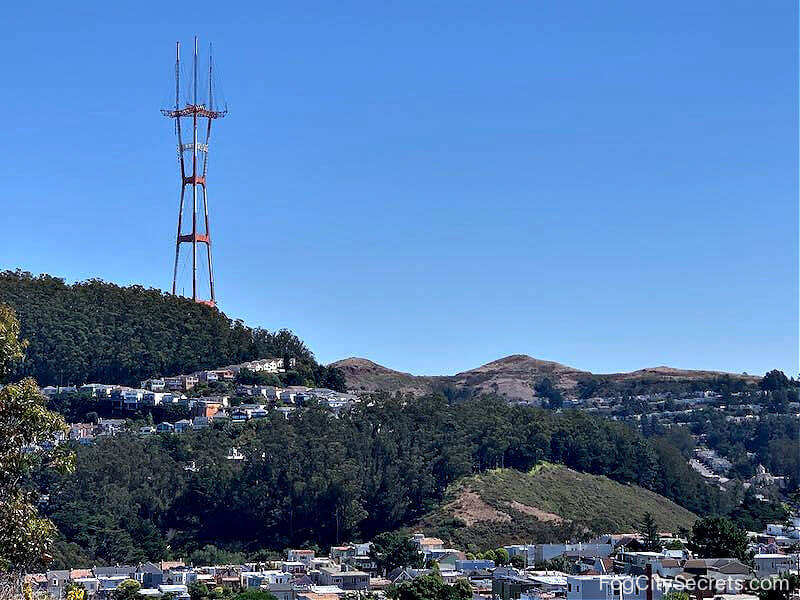 View of Sutro Tower and Twin Peaks from Grandview Park