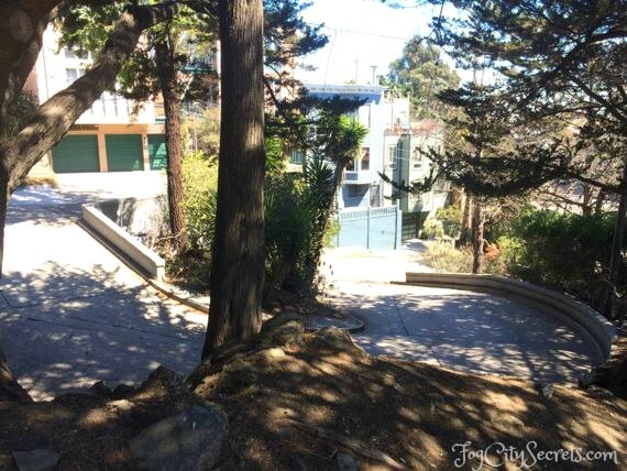 Switchbacks on Vermont Street, San Francisco Switchbacks on Vermont Street, San Francisco