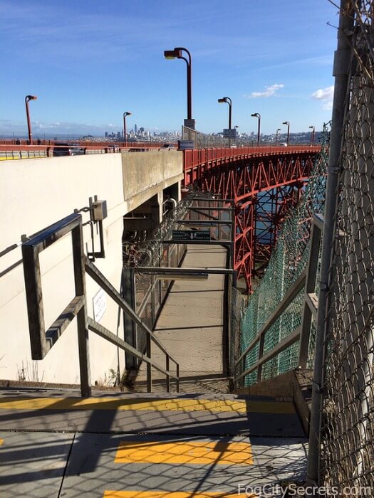 Golden Gate Bridge Parking Locals Secrets For At The Pedestrian Underpass Connects Two Golden Gate Bridge Parking Lots